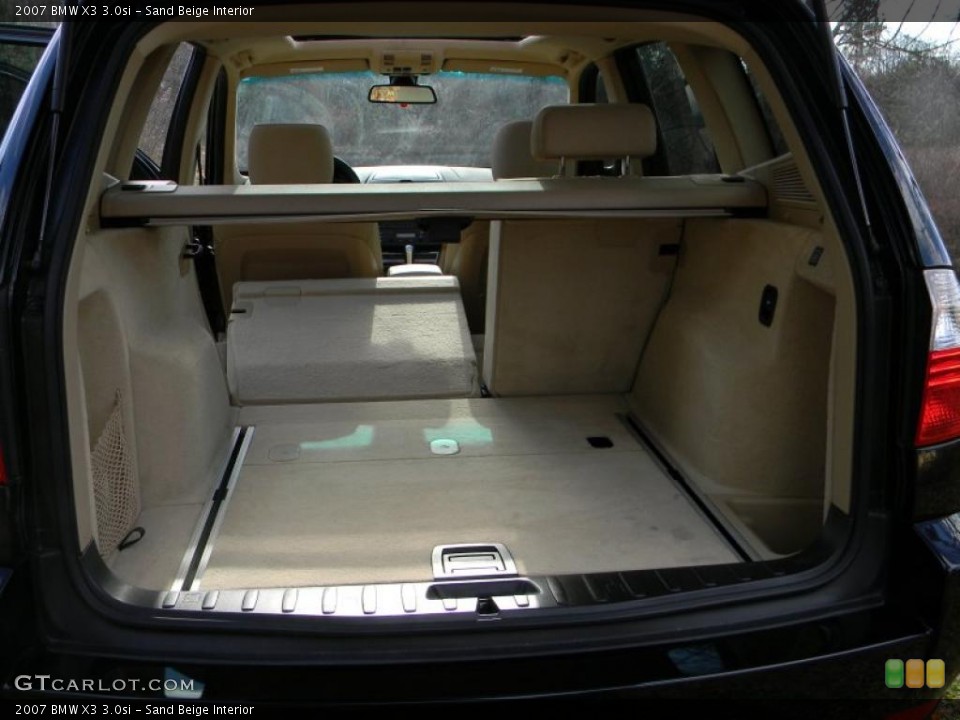 Sand Beige Interior Trunk for the 2007 BMW X3 3.0si #40680150