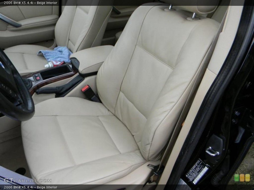 Beige Interior Photo for the 2006 BMW X5 4.4i #40681062