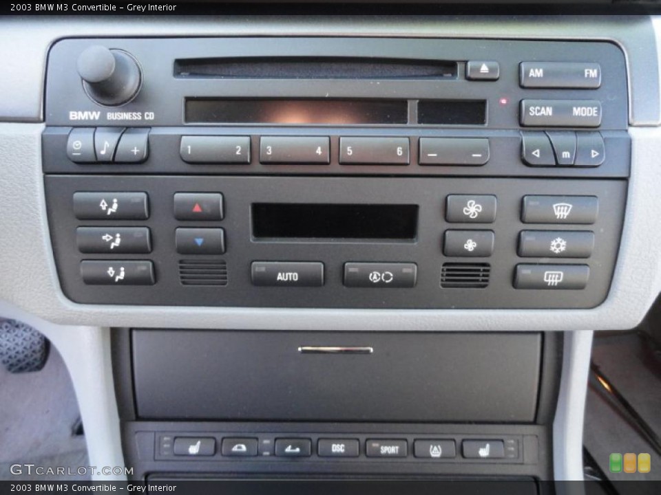 Grey Interior Controls for the 2003 BMW M3 Convertible #40681686