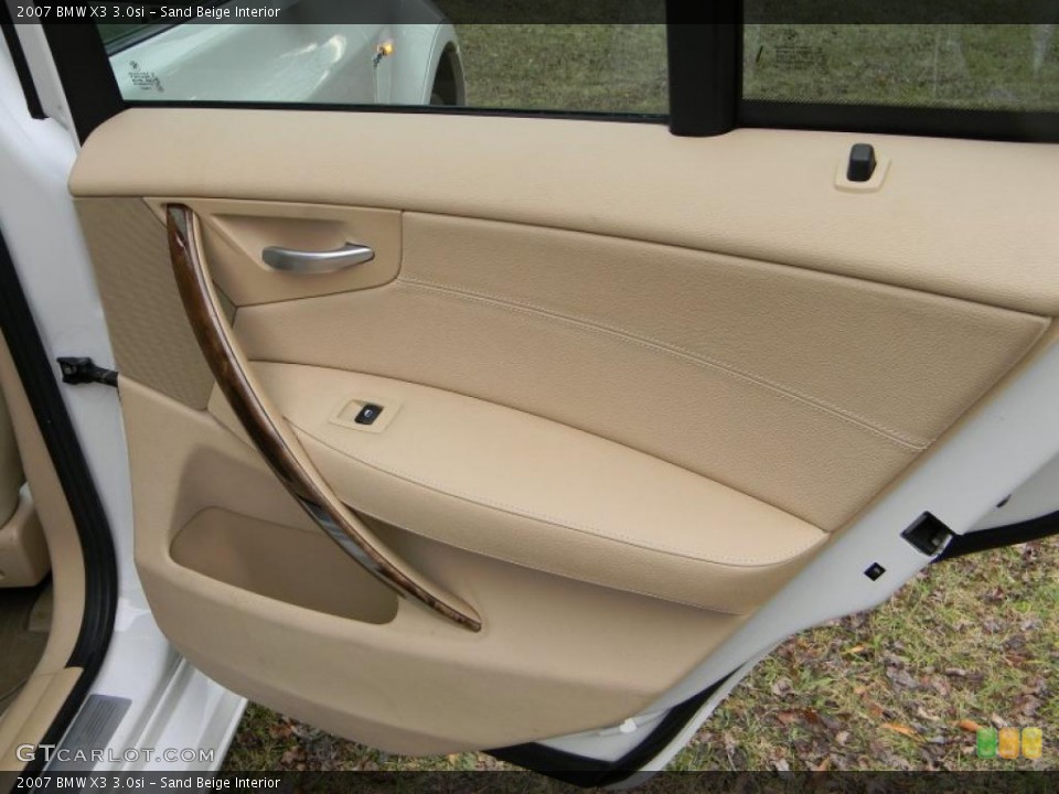 Sand Beige Interior Door Panel for the 2007 BMW X3 3.0si #40681930