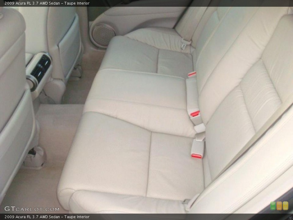 Taupe Interior Photo for the 2009 Acura RL 3.7 AWD Sedan #40691270
