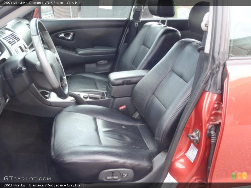 Gray Interior Photo for the 2003 Mitsubishi Diamante VR-X Sedan #40696706