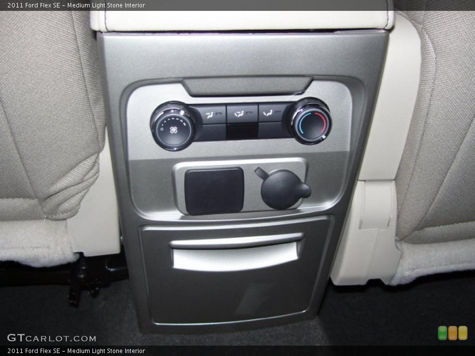 Medium Light Stone Interior Controls for the 2011 Ford Flex SE #40703065