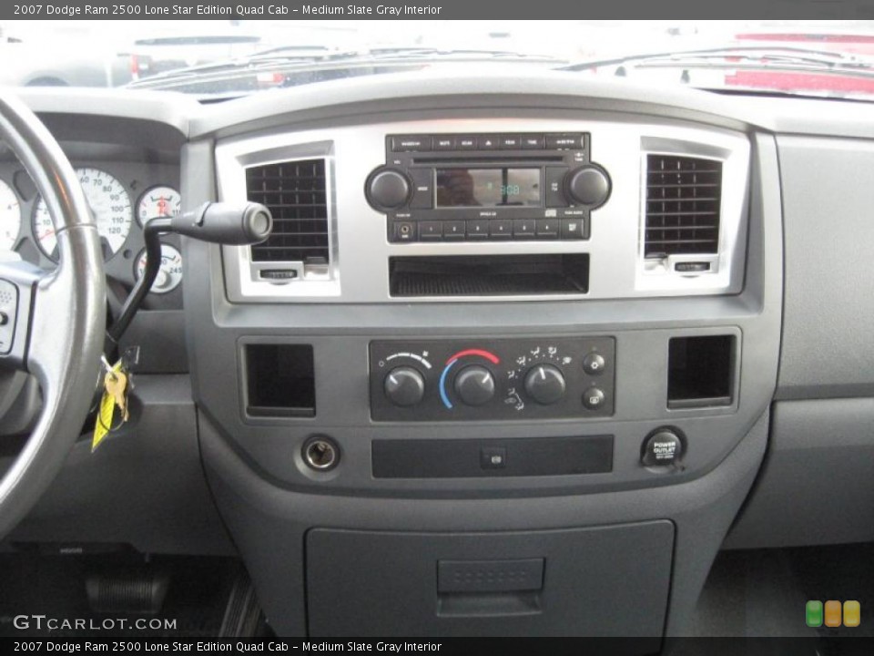 Medium Slate Gray Interior Controls for the 2007 Dodge Ram 2500 Lone Star Edition Quad Cab #40703173