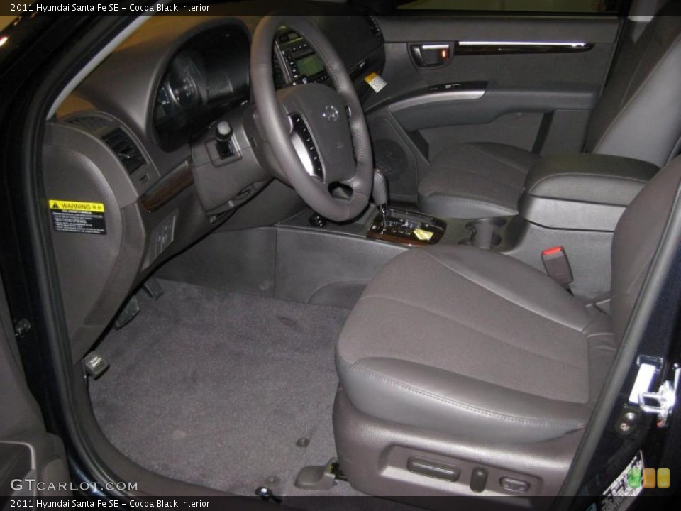Cocoa Black Interior Photo for the 2011 Hyundai Santa Fe SE #40706629