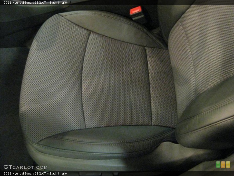 Black Interior Photo for the 2011 Hyundai Sonata SE 2.0T #40707029