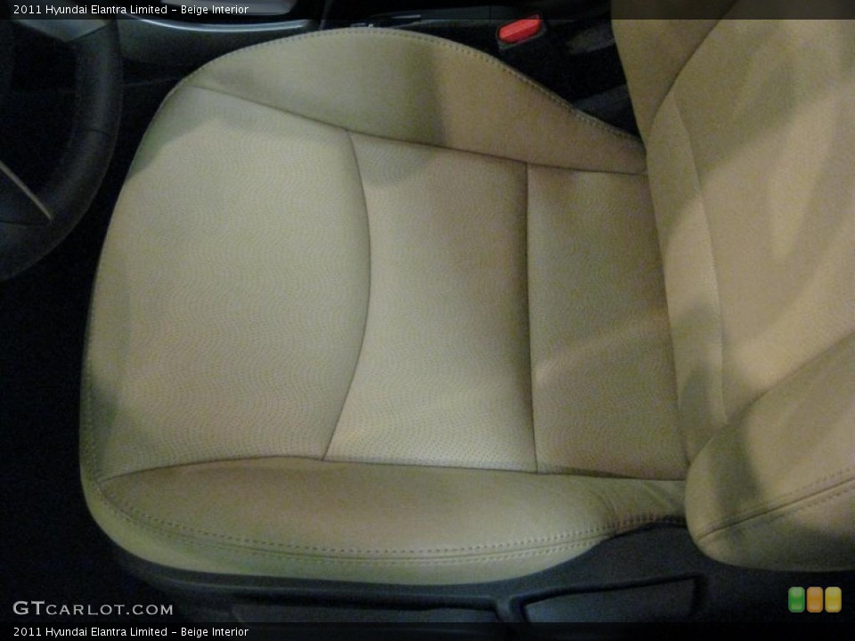 Beige Interior Photo for the 2011 Hyundai Elantra Limited #40707437