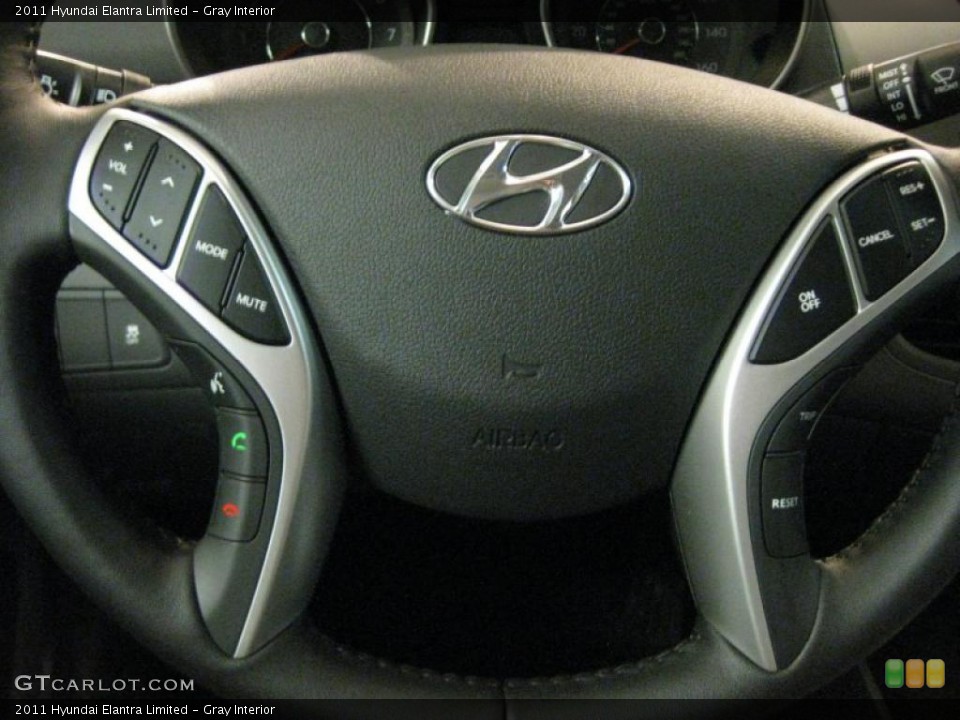 Gray Interior Controls for the 2011 Hyundai Elantra Limited #40708133