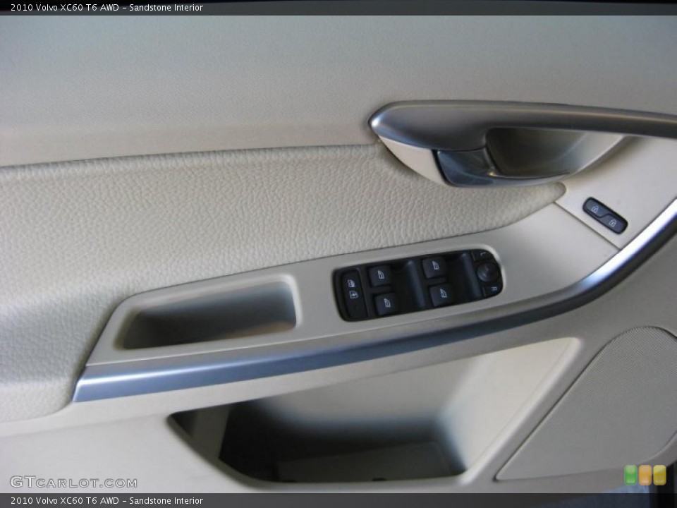 Sandstone Interior Door Panel for the 2010 Volvo XC60 T6 AWD #40709053