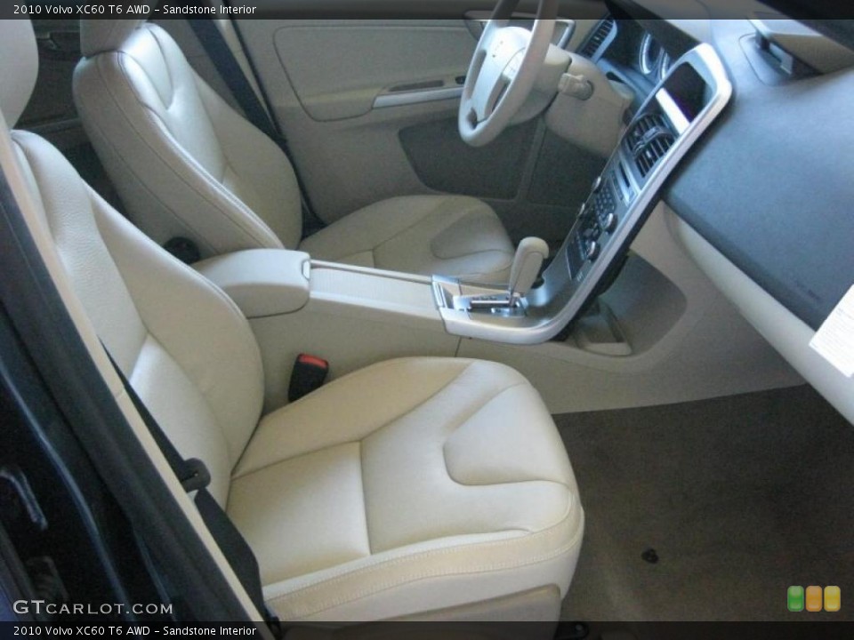 Sandstone Interior Photo for the 2010 Volvo XC60 T6 AWD #40709097