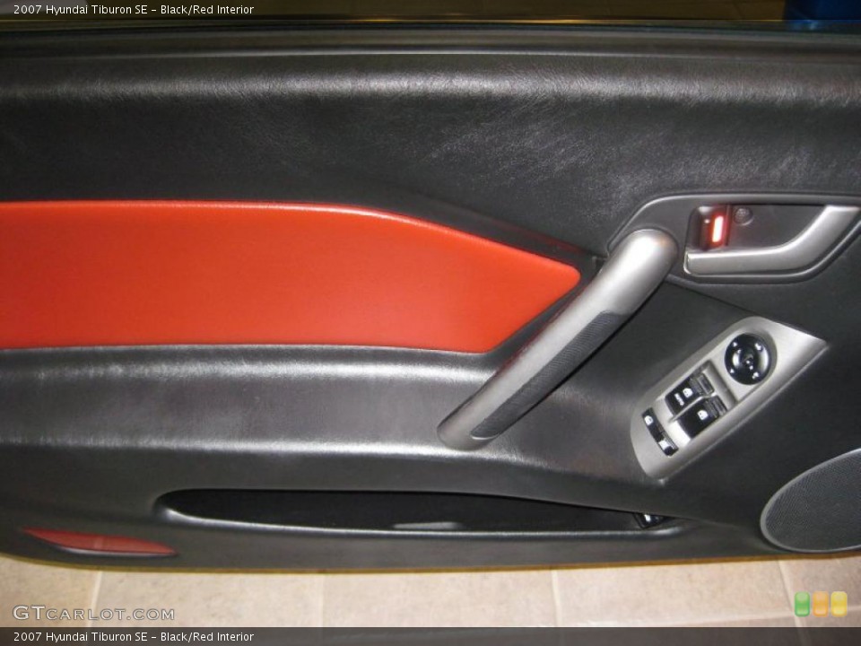 Black/Red Interior Door Panel for the 2007 Hyundai Tiburon SE #40709617
