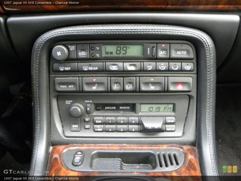 Charcoal Interior Controls for the 1997 Jaguar XK XK8 Convertible #40722266