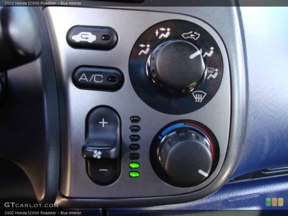 Blue Interior Controls for the 2002 Honda S2000 Roadster #40725030
