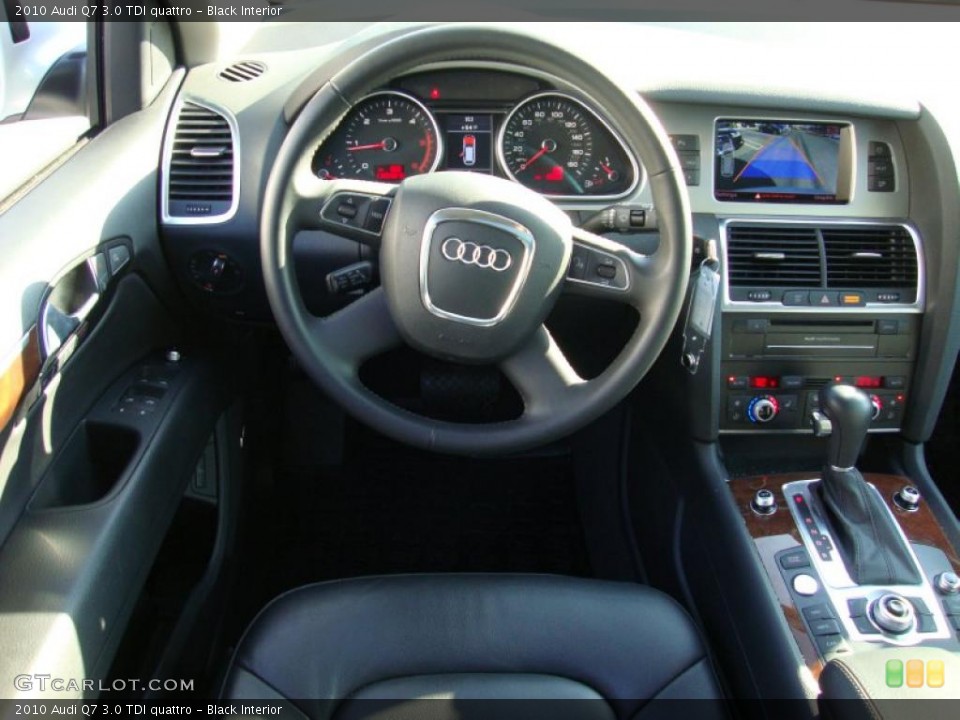 Black Interior Steering Wheel for the 2010 Audi Q7 3.0 TDI quattro #40725654