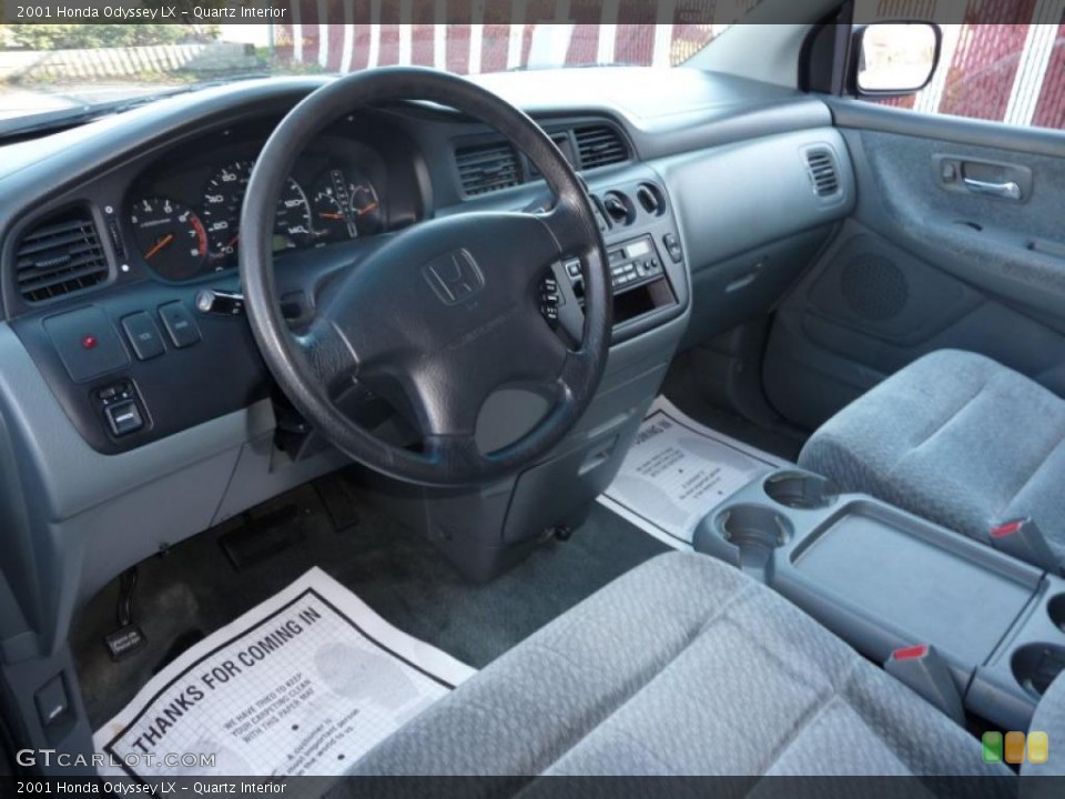 Quartz Interior Photo for the 2001 Honda Odyssey LX #40725706