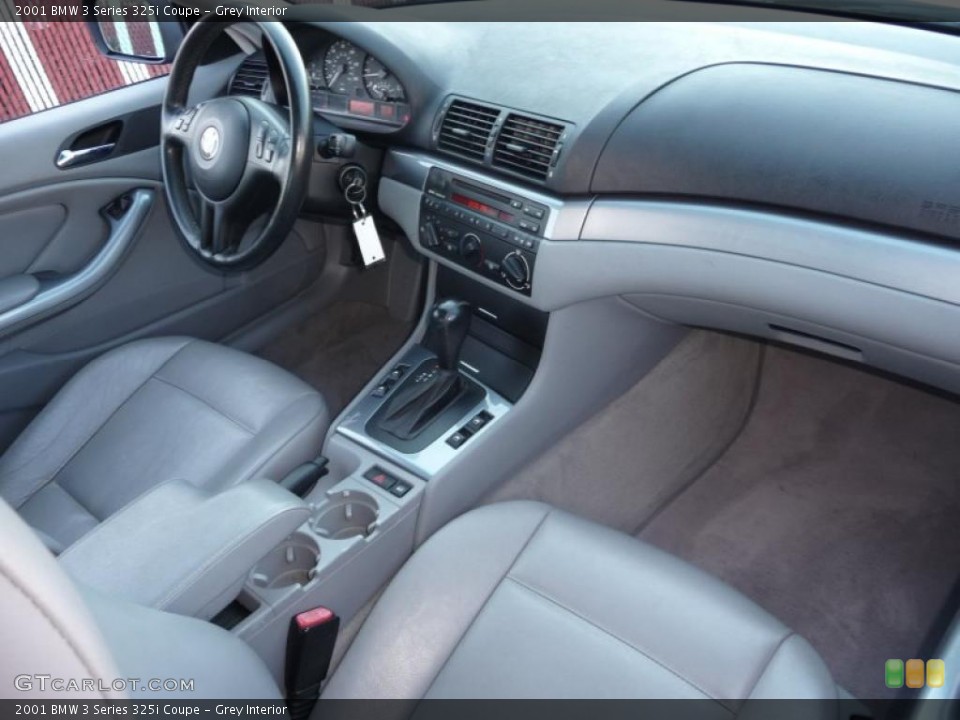 Grey Interior Dashboard for the 2001 BMW 3 Series 325i Coupe #40726886