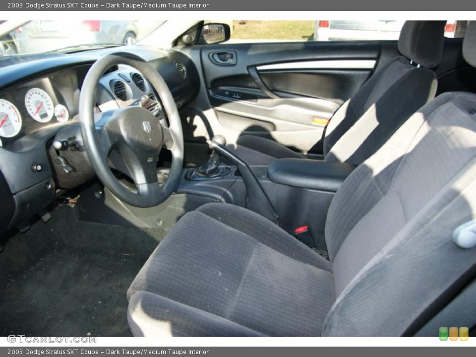 Dark Taupe/Medium Taupe Interior Photo for the 2003 Dodge Stratus SXT Coupe #40728154