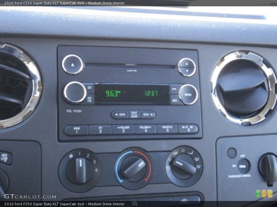 Medium Stone Interior Controls for the 2010 Ford F250 Super Duty XLT SuperCab 4x4 #40730267