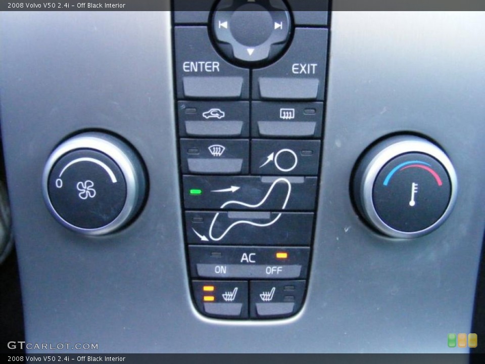 Off Black Interior Controls for the 2008 Volvo V50 2.4i #40731275