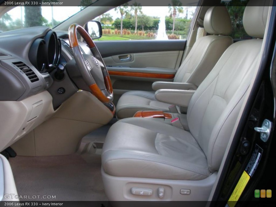 Ivory Interior Photo for the 2006 Lexus RX 330 #40738051