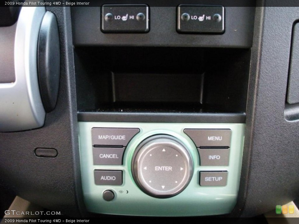Beige Interior Controls for the 2009 Honda Pilot Touring 4WD #40739067