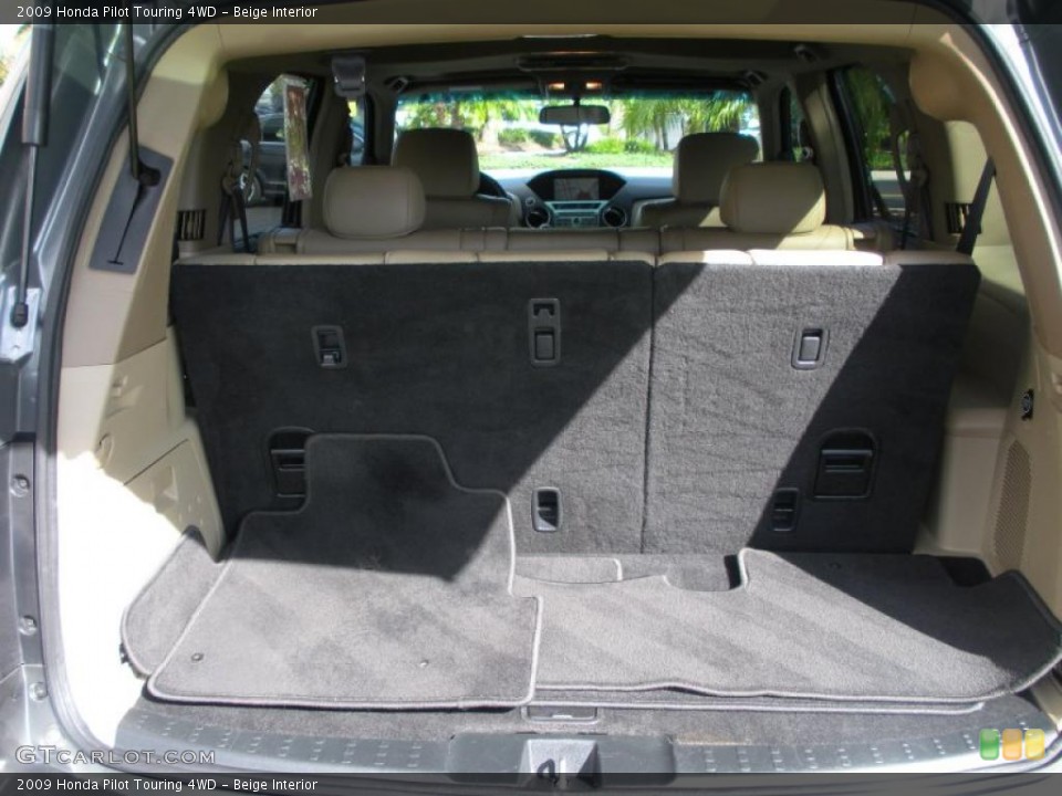 Beige Interior Trunk for the 2009 Honda Pilot Touring 4WD #40739083