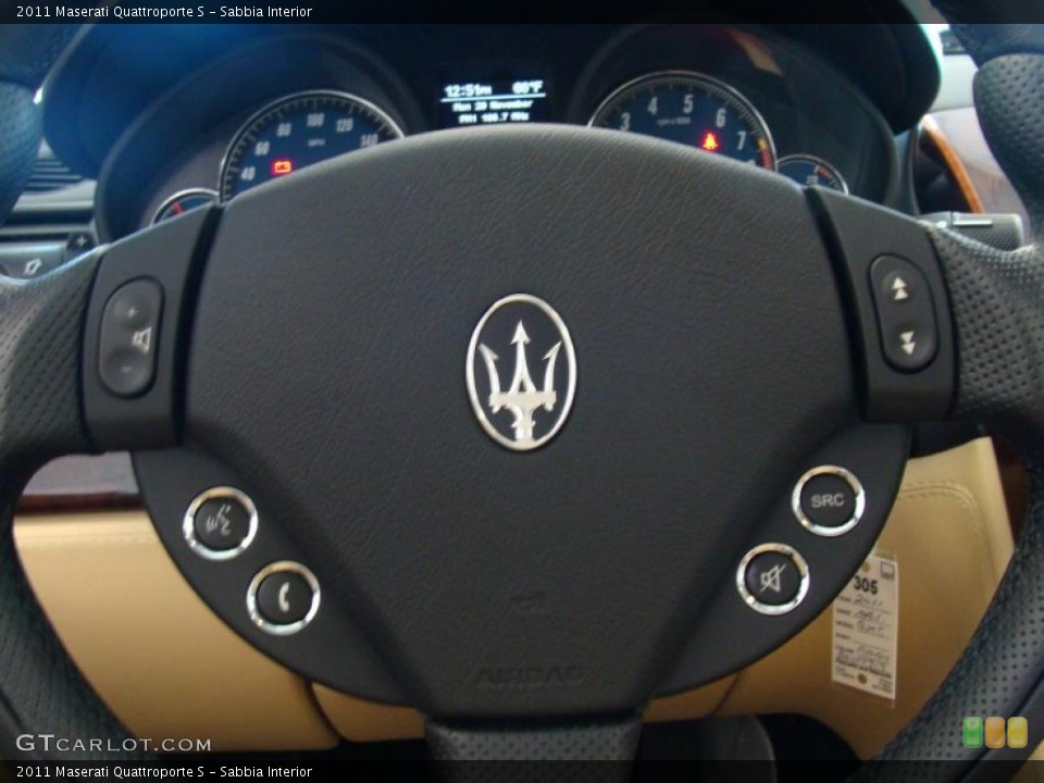 Sabbia Interior Steering Wheel for the 2011 Maserati Quattroporte S #40746020