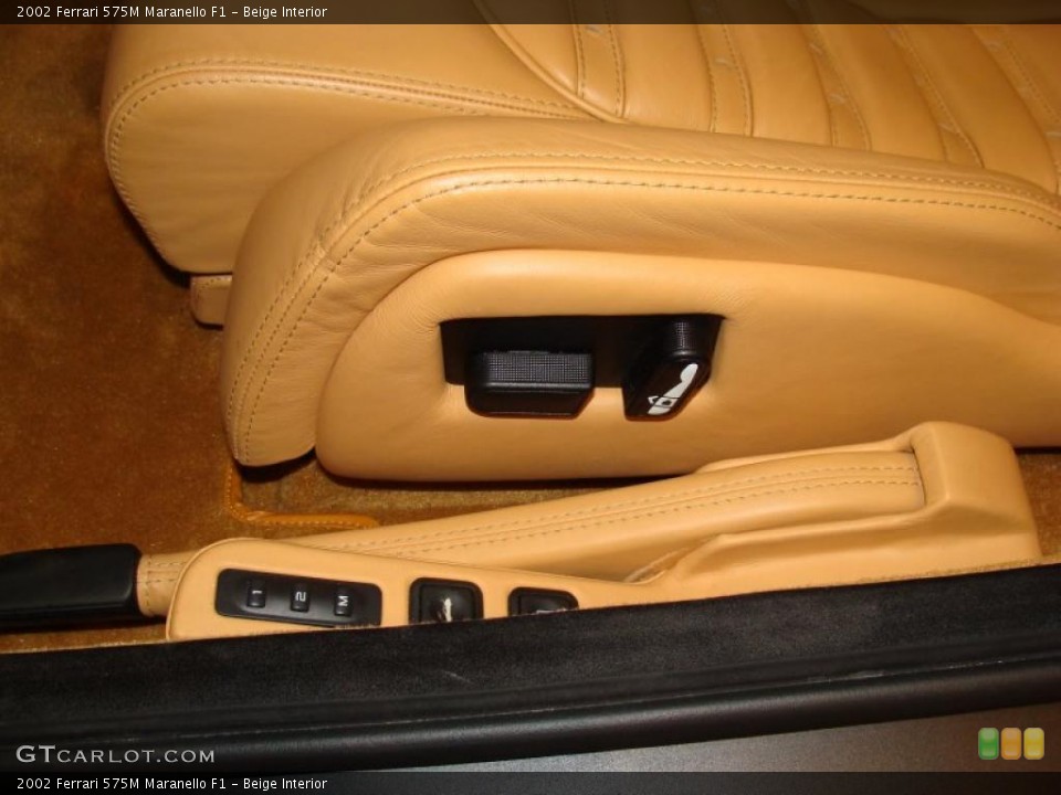 Beige Interior Controls for the 2002 Ferrari 575M Maranello F1 #40746688