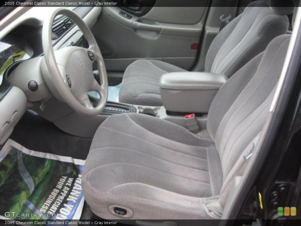 Gray Interior Photo for the 2005 Chevrolet Classic  #40757643