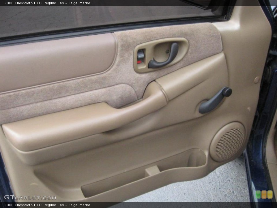 Beige Interior Door Panel for the 2000 Chevrolet S10 LS Regular Cab #40766267