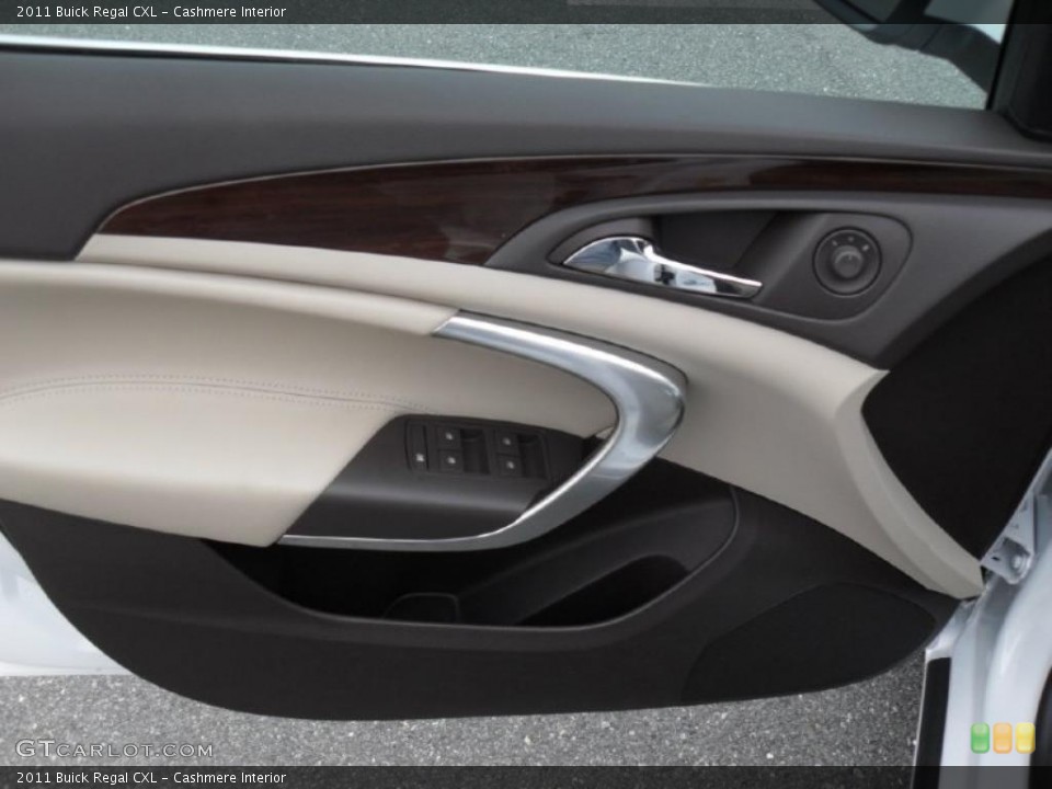Cashmere Interior Door Panel for the 2011 Buick Regal CXL #40768559