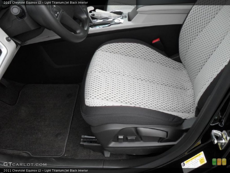 Light Titanium/Jet Black Interior Photo for the 2011 Chevrolet Equinox LS #40773299