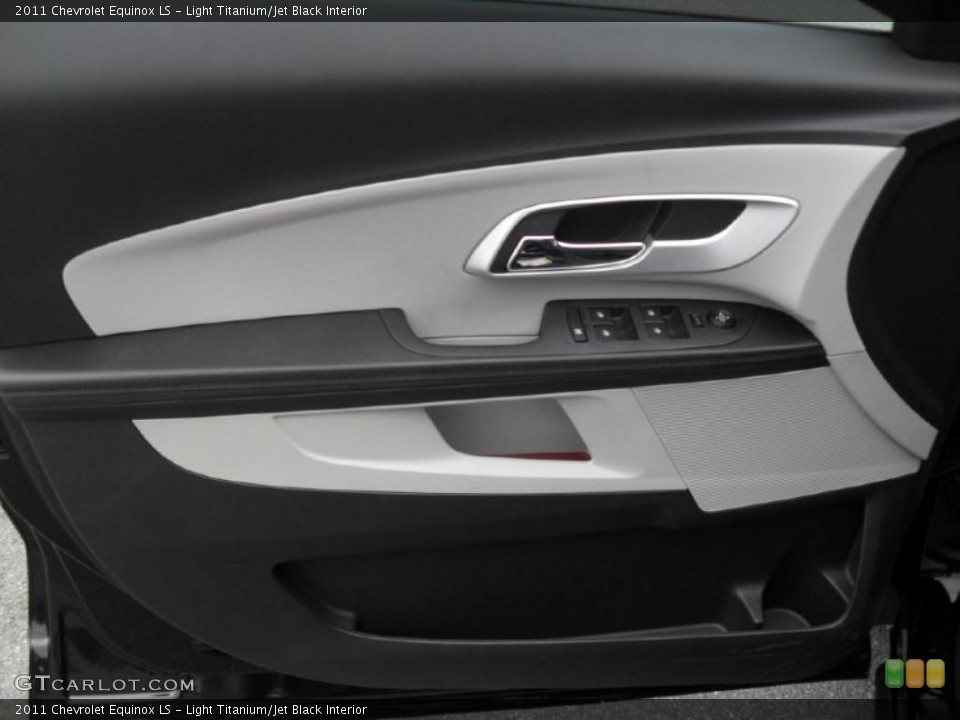 Light Titanium/Jet Black Interior Door Panel for the 2011 Chevrolet Equinox LS #40773321