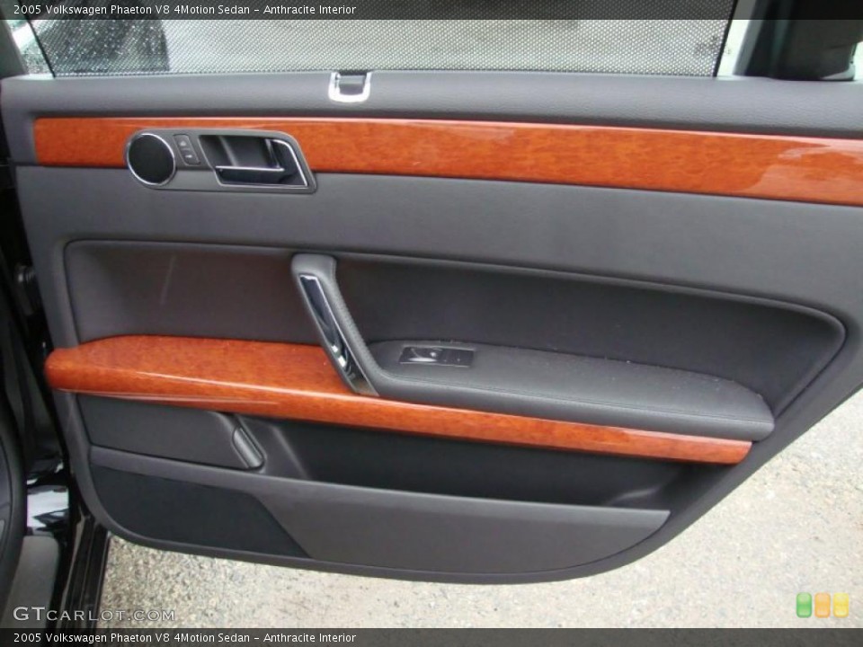 Anthracite Interior Door Panel for the 2005 Volkswagen Phaeton V8 4Motion Sedan #40777415