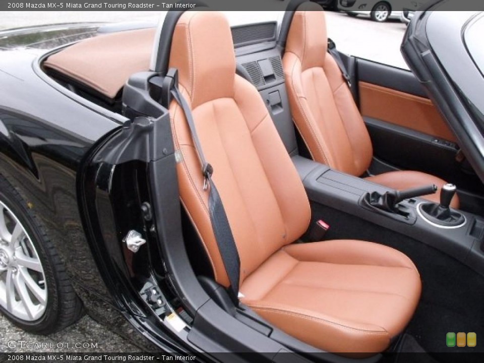 Tan Interior Photo for the 2008 Mazda MX-5 Miata Grand Touring Roadster #40779499