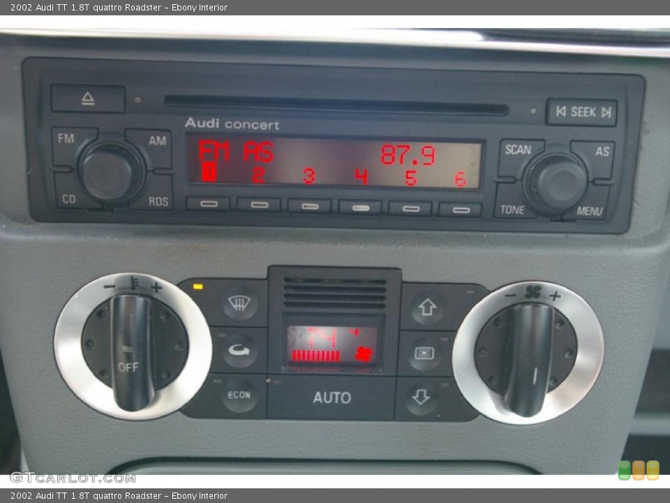 Ebony Interior Controls for the 2002 Audi TT 1.8T quattro Roadster #40780491