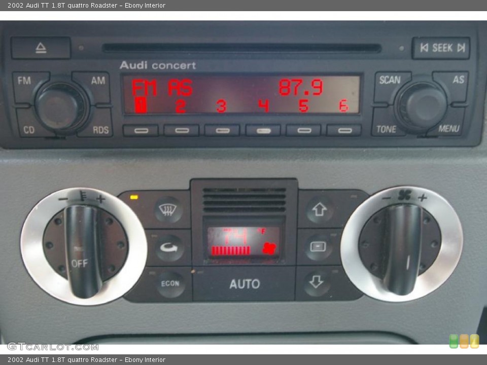 Ebony Interior Controls for the 2002 Audi TT 1.8T quattro Roadster #40780507
