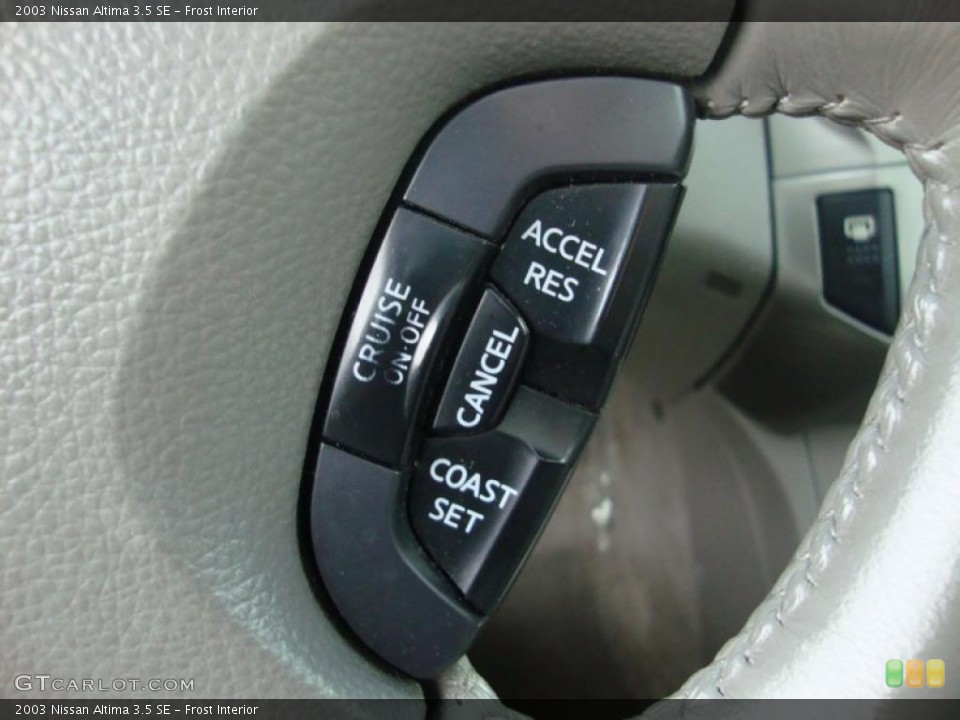 Frost Interior Controls for the 2003 Nissan Altima 3.5 SE #40781199