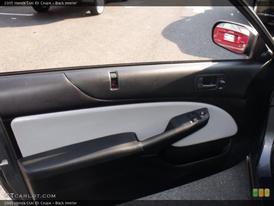 Black Interior Door Panel for the 2005 Honda Civic EX Coupe #40781575