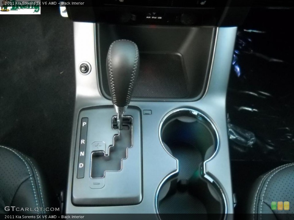 Black Interior Transmission for the 2011 Kia Sorento SX V6 AWD #40782983