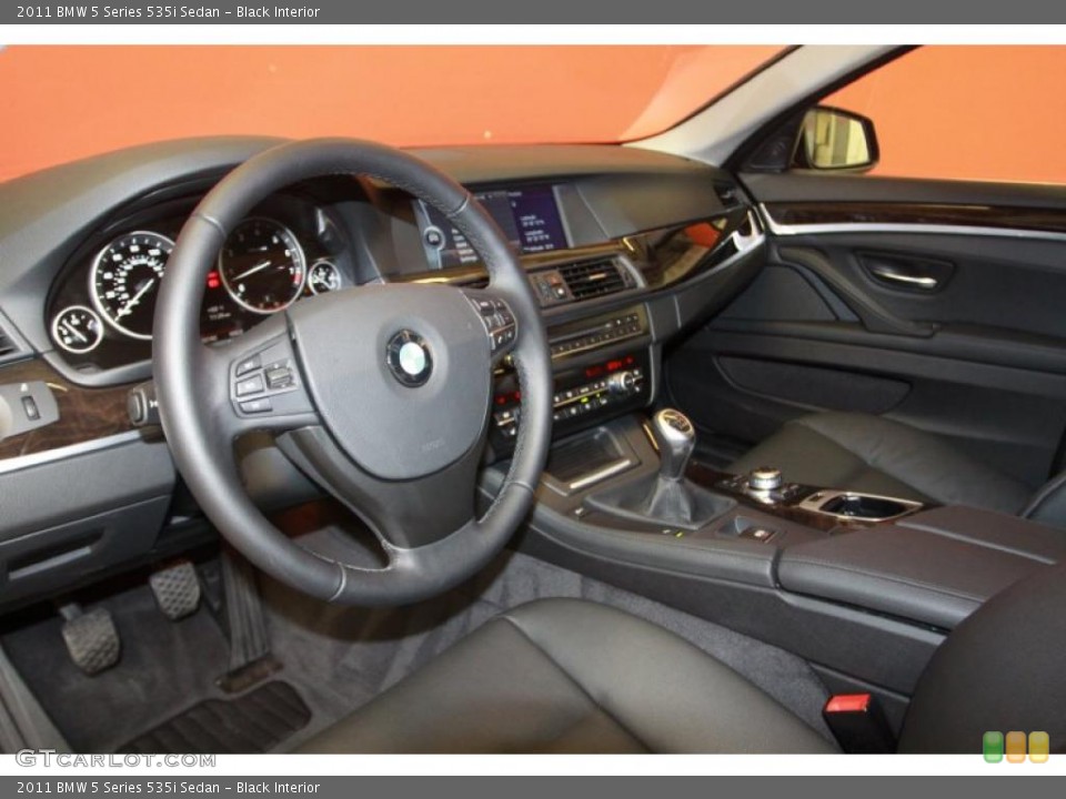 Black Interior Prime Interior for the 2011 BMW 5 Series 535i Sedan #40786547