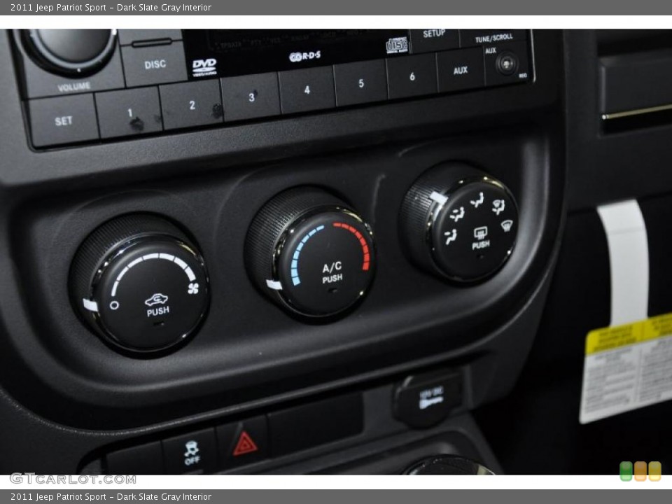 Dark Slate Gray Interior Controls for the 2011 Jeep Patriot Sport #40787991