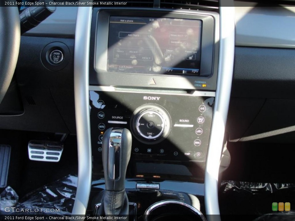 Charcoal Black/Silver Smoke Metallic Interior Controls for the 2011 Ford Edge Sport #40792859