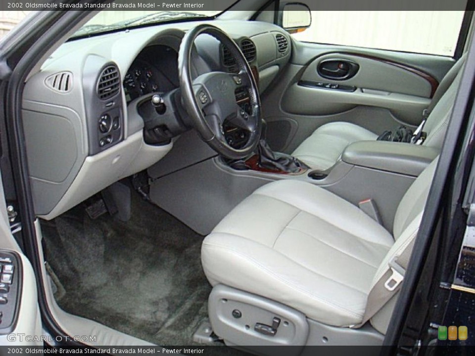 Pewter Interior Photo for the 2002 Oldsmobile Bravada  #40793199