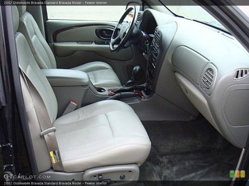 Pewter Interior Photo for the 2002 Oldsmobile Bravada  #40793219