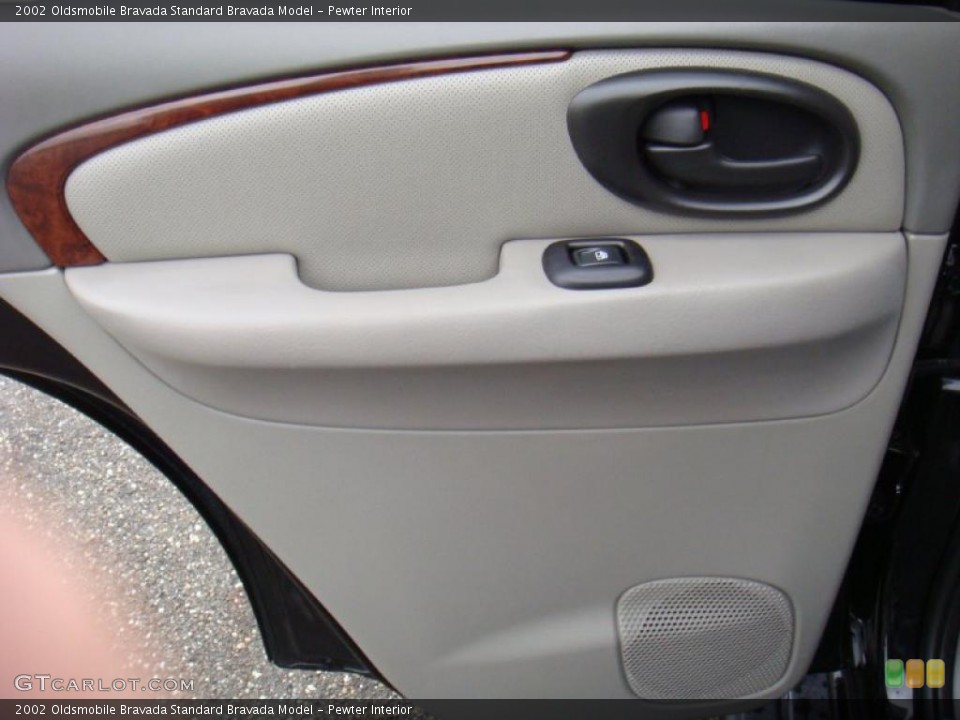 Pewter Interior Door Panel for the 2002 Oldsmobile Bravada  #40793287