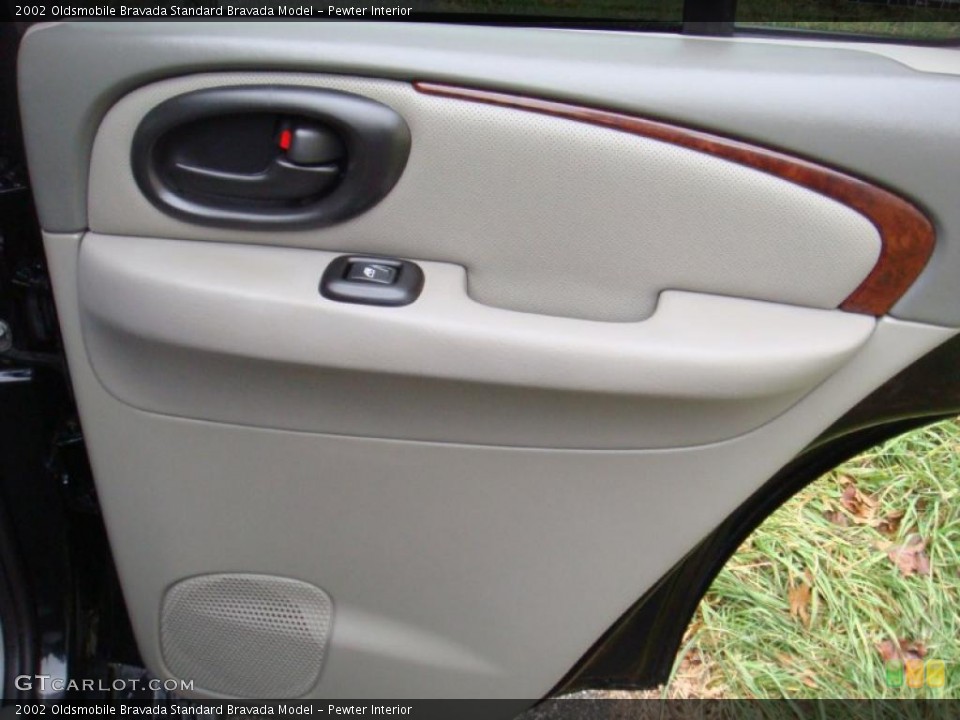 Pewter Interior Door Panel for the 2002 Oldsmobile Bravada  #40793315