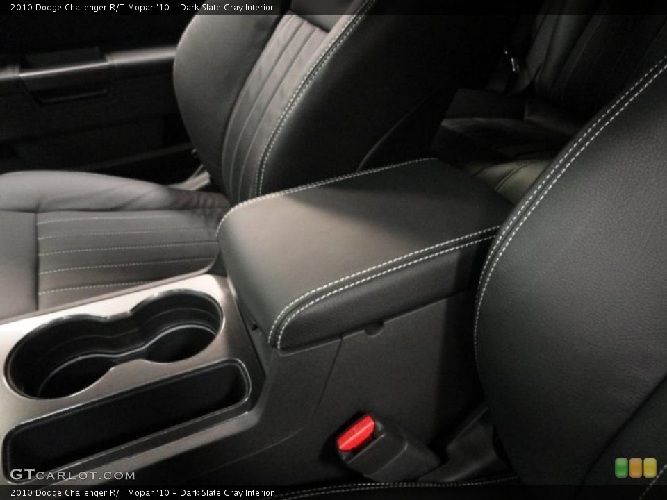 Dark Slate Gray Interior Photo for the 2010 Dodge Challenger R/T Mopar '10 #40794391