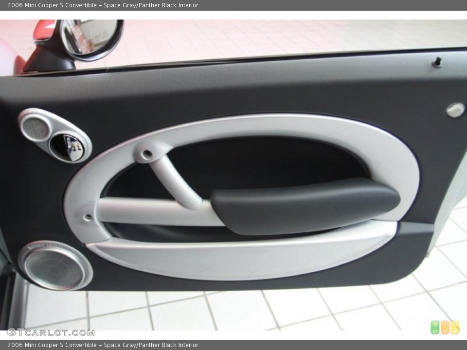 Space Gray/Panther Black Interior Door Panel for the 2006 Mini Cooper S Convertible #40797911