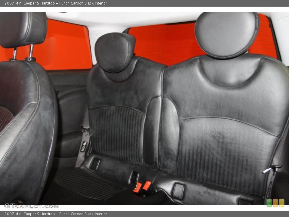 Punch Carbon Black Interior Photo for the 2007 Mini Cooper S Hardtop #40798331